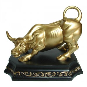 Feng Shui Charging Bull for Aggression in Financial Growth - AlternateHealing.net